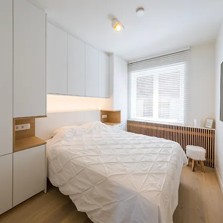 Flat In Nieuwpoort With Stunning Sea View, Cleaning Included Middelkerke